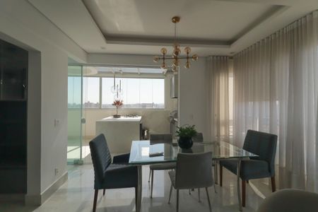 Sala de apartamento para alugar com 4 quartos, 238m² em Anhangabaú, Jundiaí