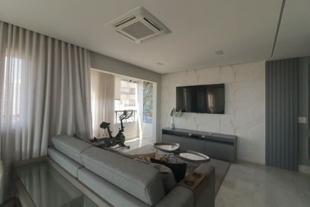 Apartamento para alugar com 238m², 4 quartos e 4 vagas Apartamento para alugar com 238m², 4 quartos e 4 vagasSala