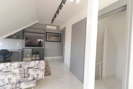 Apartamento para alugar com 238m², 4 quartos e 4 vagas Apartamento para alugar com 238m², 4 quartos e 4 vagasSuíte 2