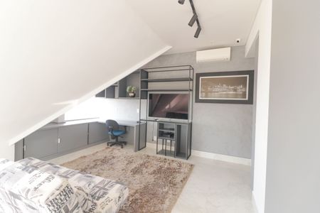 Apartamento para alugar com 238m², 4 quartos e 4 vagas Apartamento para alugar com 238m², 4 quartos e 4 vagasSuíte 2