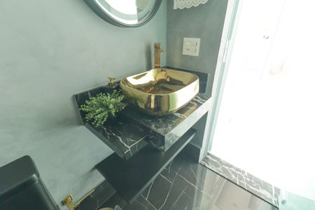 Apartamento para alugar com 238m², 4 quartos e 4 vagas Apartamento para alugar com 238m², 4 quartos e 4 vagasLavabo da Sala