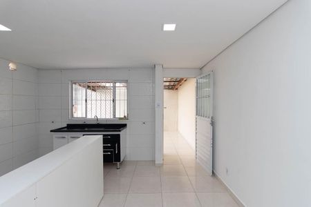 Sala/Cozinha de casa para alugar com 2 quartos, 75m² em Vila Medeiros, São Paulo