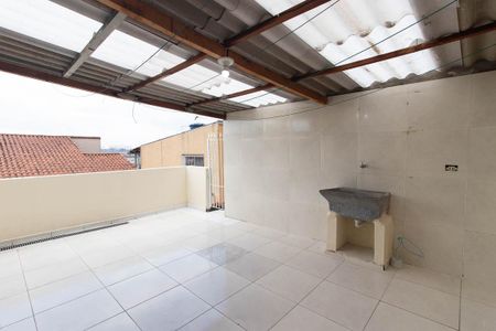 Casa para alugar com 75m², 2 quartos e 1 vaga Casa para alugar com 75m², 2 quartos e 1 vagaQuintal e Área de serviço