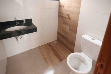 Apartamento para alugar com 34m², 2 quartos e sem vagaBanheiro