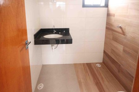 Apartamento para alugar com 34m², 2 quartos e sem vagaBanheiro