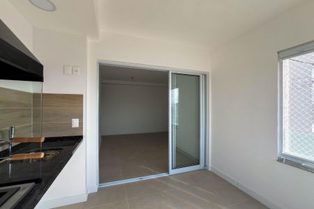 Apartamento à venda com 81m², 2 quartos e 1 vaga Apartamento à venda com 81m², 2 quartos e 1 vagaVaranda gourmet