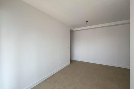Apartamento à venda com 81m², 2 quartos e 1 vaga Apartamento à venda com 81m², 2 quartos e 1 vagaSala