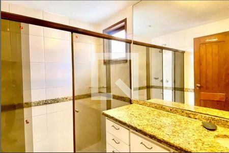 Apartamento à venda com 160m², 3 quartos e 2 vagas Apartamento à venda com 160m², 3 quartos e 2 vagasBanheiro