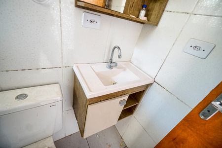 Apartamento para alugar com 36m², 2 quartos e sem vagaBanheiro