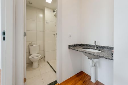 Apartamento à venda com 36m², 2 quartos e sem vagaBanheiro