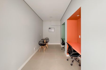 Apartamento à venda com 36m², 2 quartos e sem vagaÁrea comum