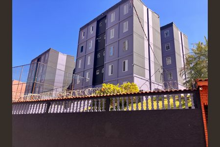 Apartamento à venda com 45m², 2 quartos e 1 vaga Apartamento à venda com 45m², 2 quartos e 1 vagaFachada