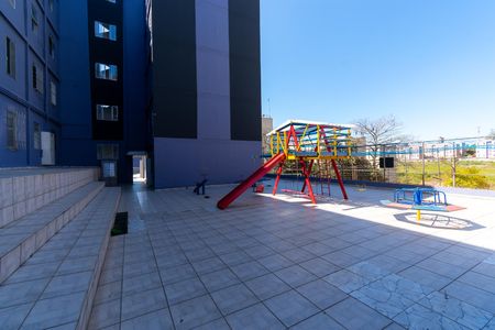 Apartamento à venda com 45m², 2 quartos e 1 vaga Apartamento à venda com 45m², 2 quartos e 1 vagaÁrea comum - Playground