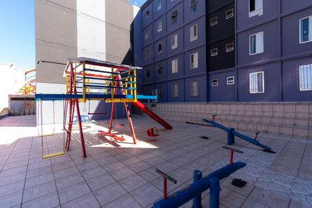 Apartamento à venda com 45m², 2 quartos e 1 vaga Apartamento à venda com 45m², 2 quartos e 1 vagaÁrea comum - Playground