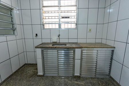 Casa para alugar com 50m², 1 quarto e sem vaga Casa para alugar com 50m², 1 quarto e sem vagaCozinha