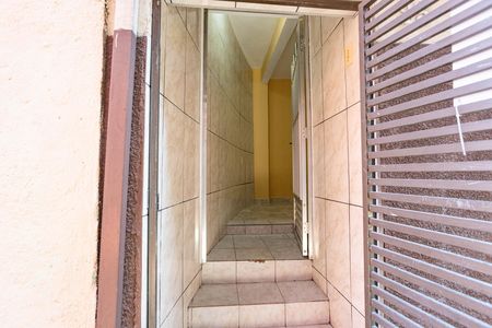 Casa para alugar com 50m², 1 quarto e sem vaga Casa para alugar com 50m², 1 quarto e sem vagaEntrada