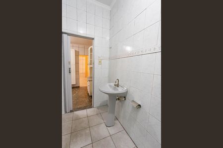 Banheiro de casa para alugar com 1 quarto, 50m² em Casa Grande, Diadema