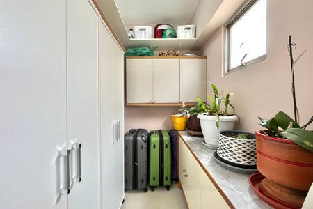 Apartamento à venda com 78m², 2 quartos e 1 vagaQuarto de Serviço