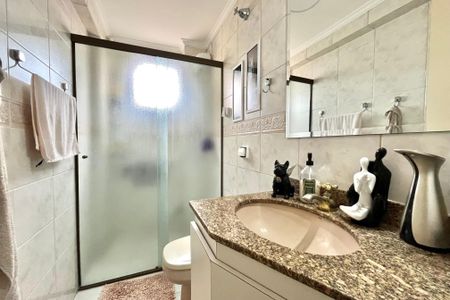 Apartamento à venda com 78m², 2 quartos e 1 vagaBanheiro Social