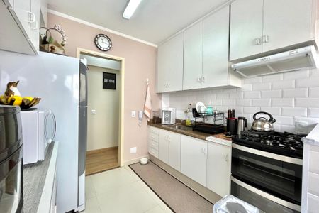 Apartamento à venda com 78m², 2 quartos e 1 vagaCozinha