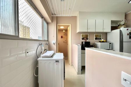 Apartamento à venda com 78m², 2 quartos e 1 vagaÁrea de Serviço