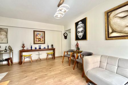 Apartamento à venda com 78m², 2 quartos e 1 vagaSala
