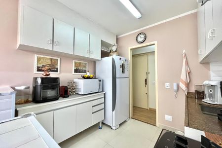 Apartamento à venda com 78m², 2 quartos e 1 vagaCozinha