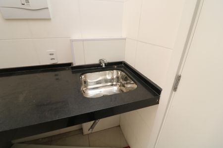 Apartamento à venda com 28m², 1 quarto e sem vagaÁrea de Serviço
