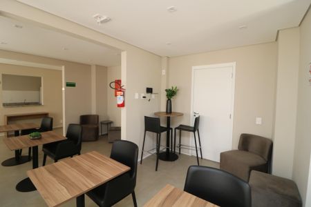 Apartamento à venda com 28m², 1 quarto e sem vagaÁrea comum - Salão de festas