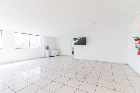 Apartamento para alugar com 43m², 2 quartos e 1 vagaÁrea comum - Salão de festas