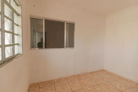 Casa à venda com 60m², 3 quartos e 1 vaga Casa à venda com 60m², 3 quartos e 1 vagaQuarto 3