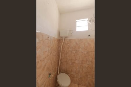 Casa à venda com 60m², 3 quartos e 1 vaga Casa à venda com 60m², 3 quartos e 1 vagaBanheiro de Serviço