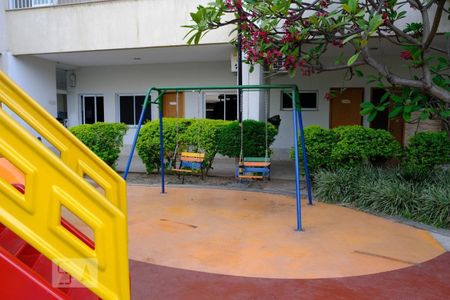 Apartamento à venda com 200m², 3 quartos e 2 vagasÁrea comum - Playground