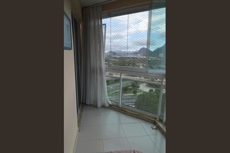 Apartamento à venda com 200m², 3 quartos e 2 vagasVaranda