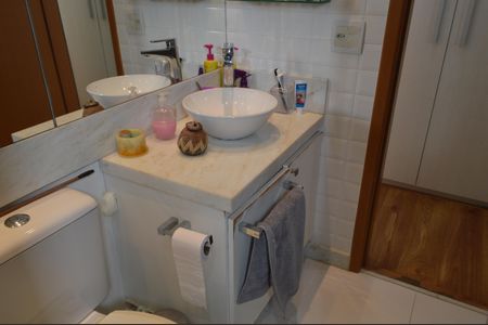 Apartamento à venda com 200m², 3 quartos e 2 vagasBanheiro da Suíte