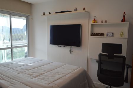 Apartamento à venda com 200m², 3 quartos e 2 vagasSuíte