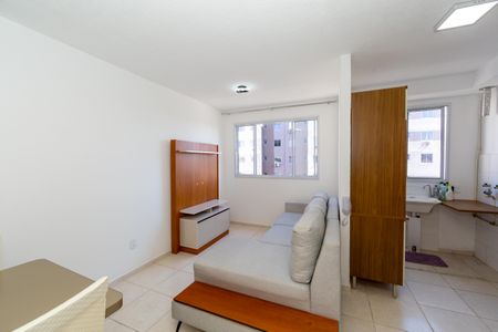 Apartamento para alugar com 47m², 2 quartos e 1 vagaSala