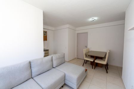 Sala de apartamento para alugar com 2 quartos, 47m² em Jk, Contagem