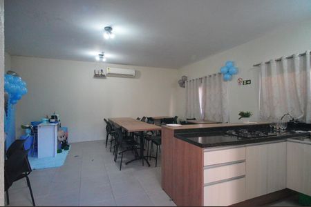 Apartamento para alugar com 51m², 2 quartos e 1 vagaÁrea comum - Salão de festas