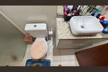 Apartamento à venda com 70m², 2 quartos e 1 vagaBanheiro da Suíte