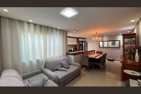 Apartamento à venda com 70m², 2 quartos e 1 vagaSala 