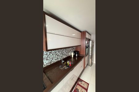 Apartamento à venda com 70m², 2 quartos e 1 vagaCozinha