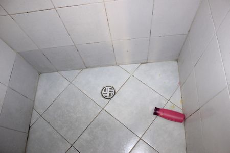 Casa à venda com 180m², 4 quartos e 4 vagasBanheiro social