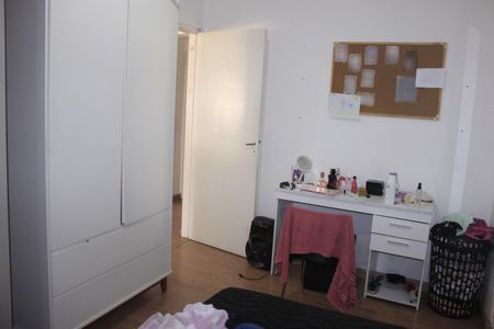 Casa à venda com 180m², 4 quartos e 4 vagasQuarto 1