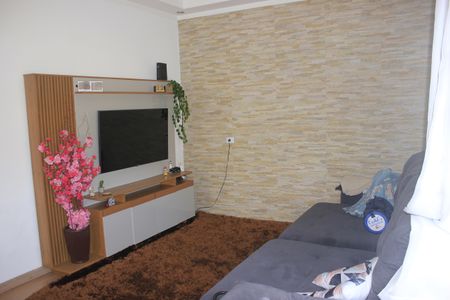 Casa à venda com 180m², 4 quartos e 4 vagasSala