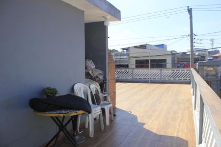 Casa à venda com 180m², 4 quartos e 4 vagasTerraço/varanda