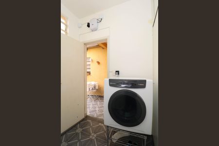 Casa à venda com 154m², 3 quartos e 2 vagasQuarto de ServiçoLavanderia