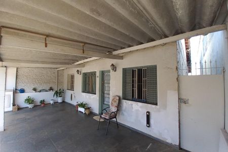 Casa à venda com 400m², 3 quartos e 3 vagas Casa à venda com 400m², 3 quartos e 3 vagasFachada do Prédio