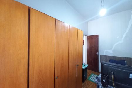 Casa à venda com 400m², 3 quartos e 3 vagas Casa à venda com 400m², 3 quartos e 3 vagasQuarto 2