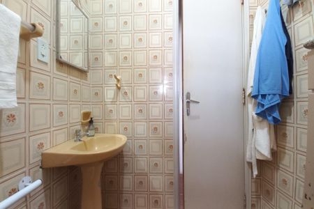 Casa à venda com 400m², 3 quartos e 3 vagas Casa à venda com 400m², 3 quartos e 3 vagasBanheiro